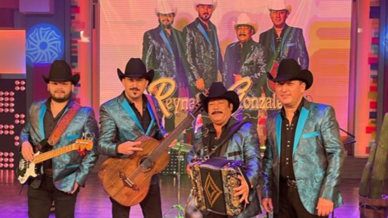 Reynaldo González y Sus Pajarillos: foto 2 de 2