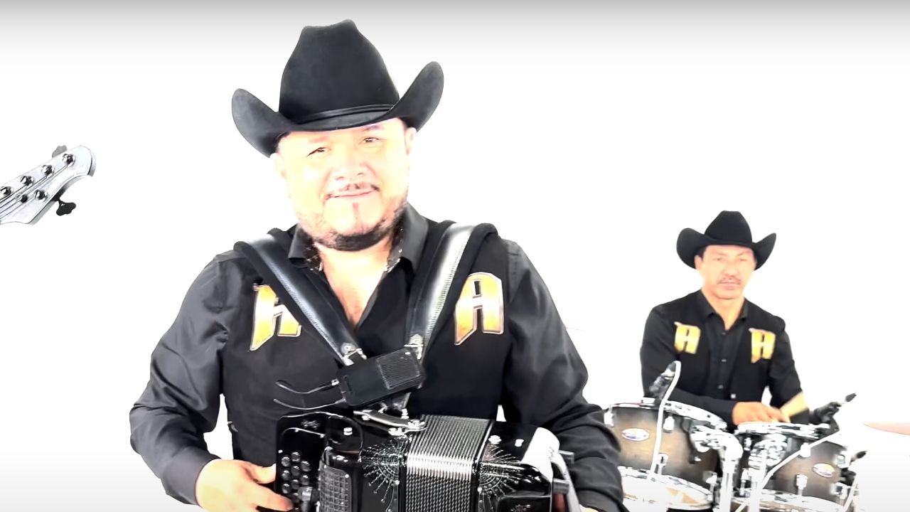 Grupo Atrapado "La Excelencia de la Cumbia": foto 4 de 7