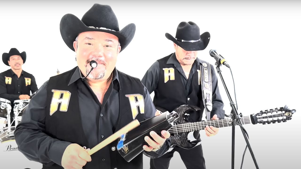 Grupo Atrapado "La Excelencia de la Cumbia": foto 3 de 7