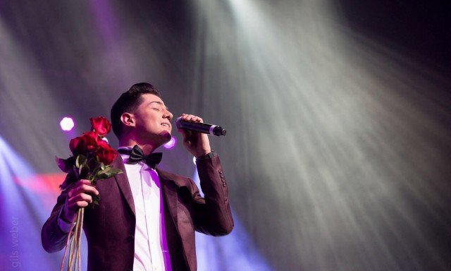 Luis Coronel deslumbró al público de Premios de la Radio